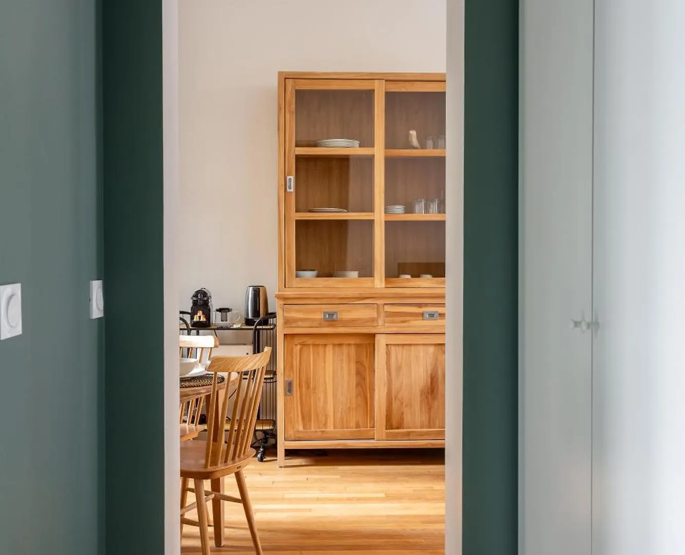 15 Cocoon Apartment *